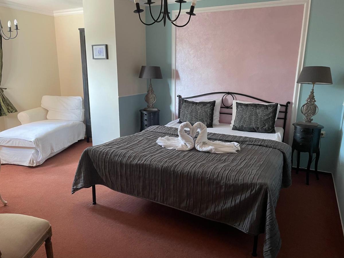 Amalka U Ripu Hotell Straškov Eksteriør bilde